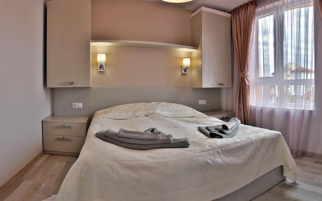 Black Sea Royal Villa 罗格其维 外观 照片