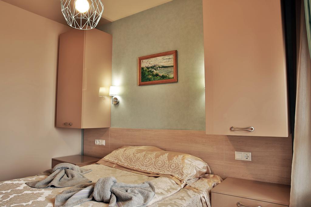 Black Sea Royal Villa 罗格其维 外观 照片